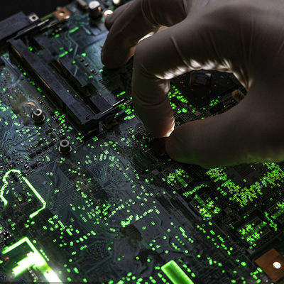 Aus dritter Quelleprüfung eingestellter Spitzenkasten-Telekommunikationsgeräte-Elektronik-Testlaboratorien Emc EFT und Authentisierungsdienstleistungen