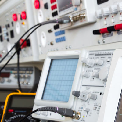 Sensor-Automobiltestlaboratorium-Service-Autoteil-Testlaboratorium-Authentisierungsservice